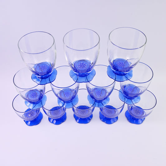 Cobalt Blue Flower Base Glasses Set