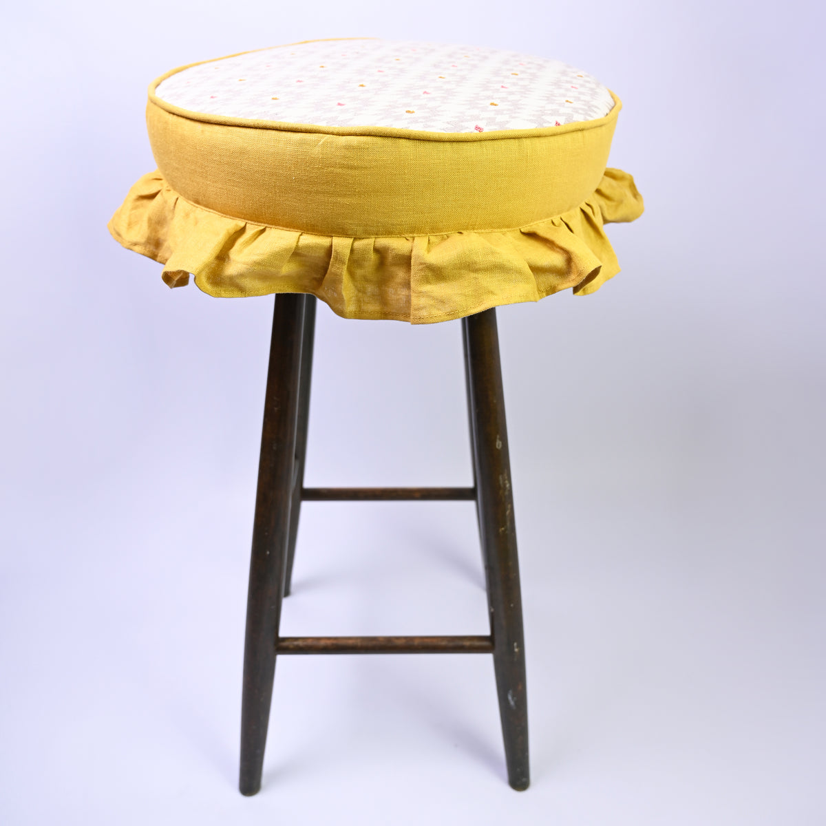 Luxurious Piccadilly Ruffled Linen Stool Pads