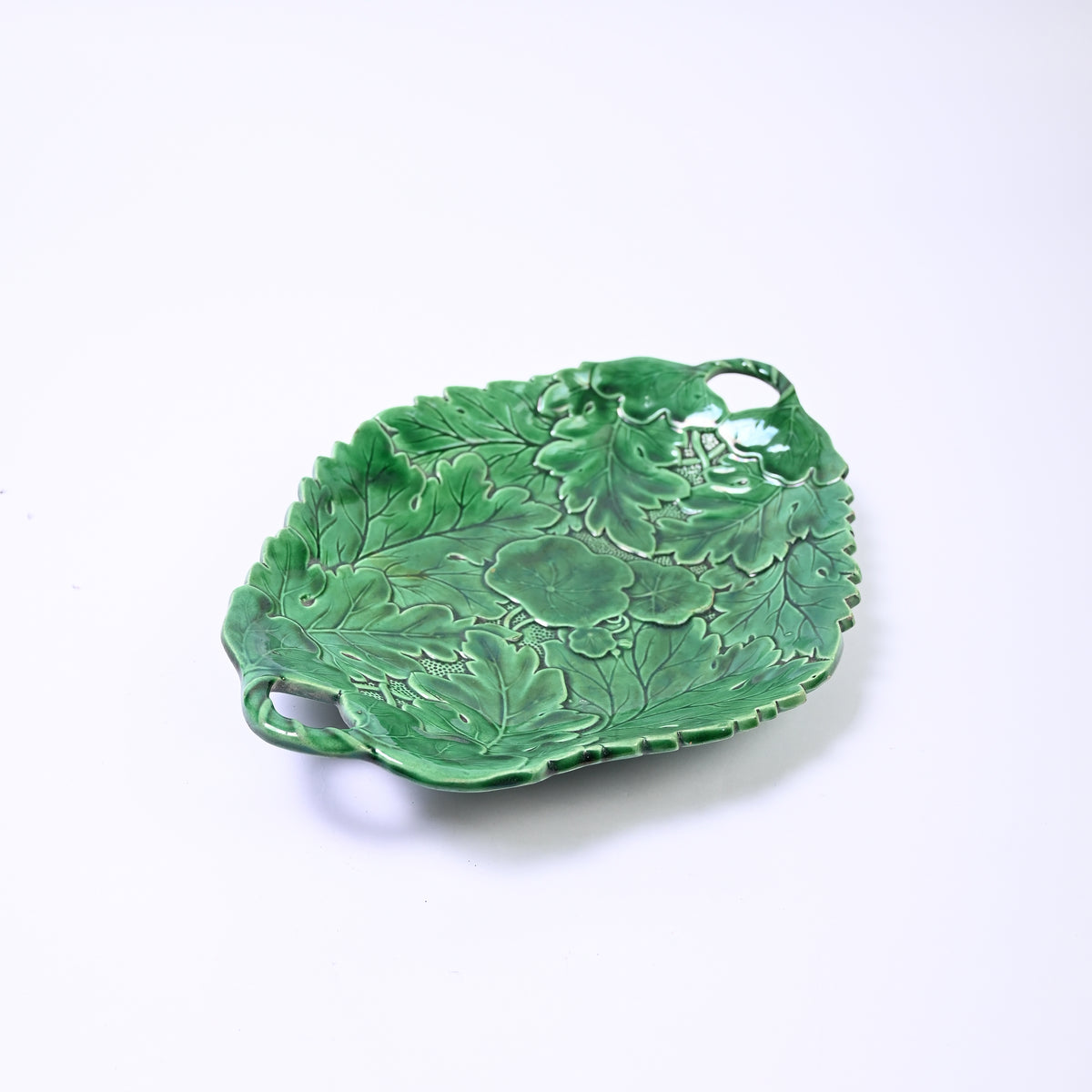 Cabbage leaf platter