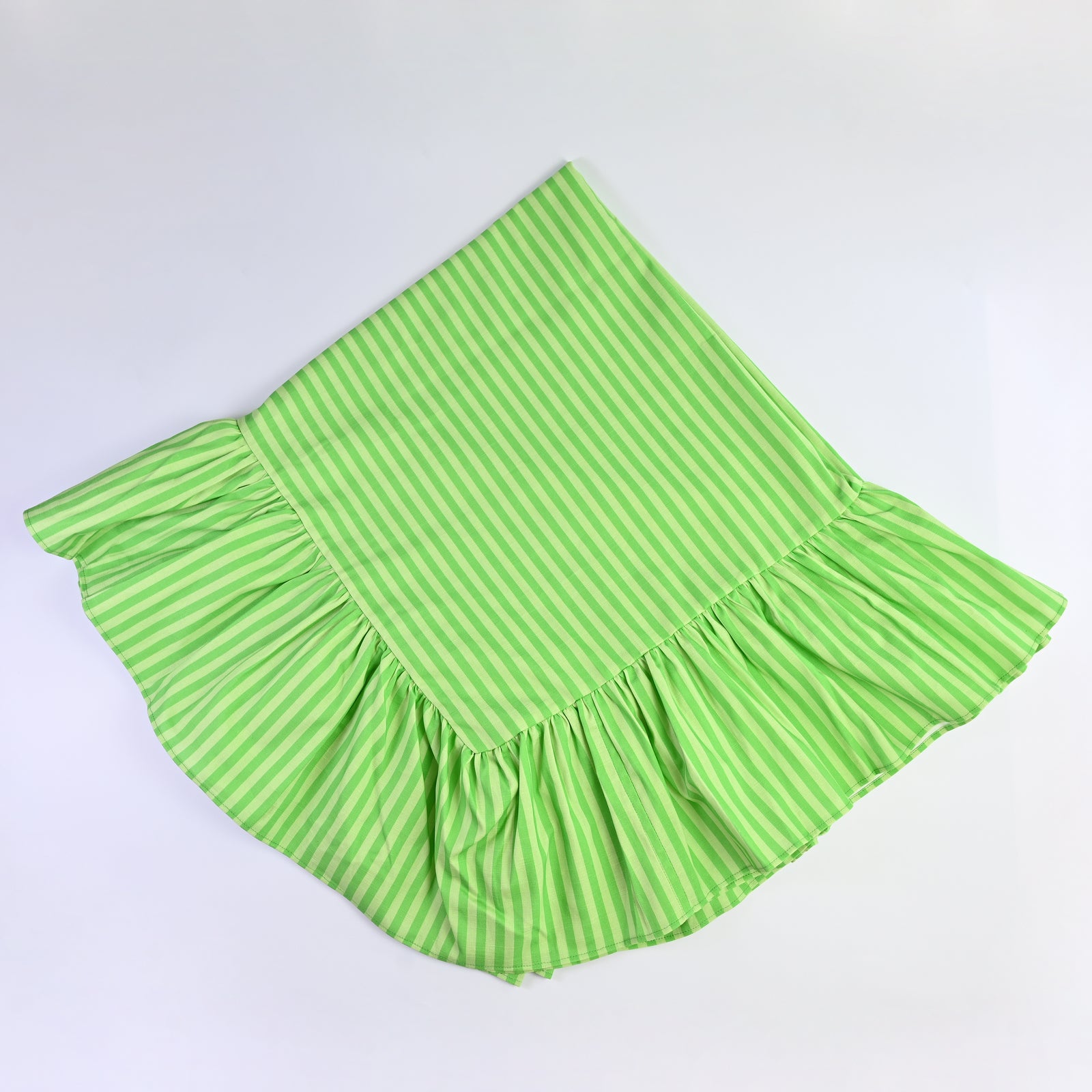 Luxury Striped Ruffled Tablecloths