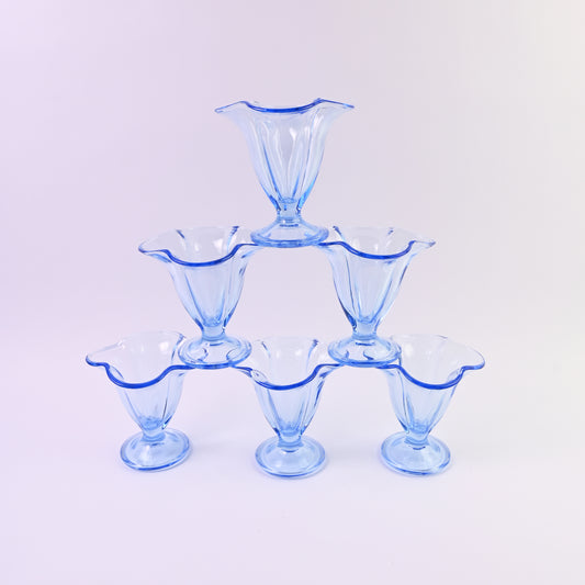 Set of 6 blue glasses